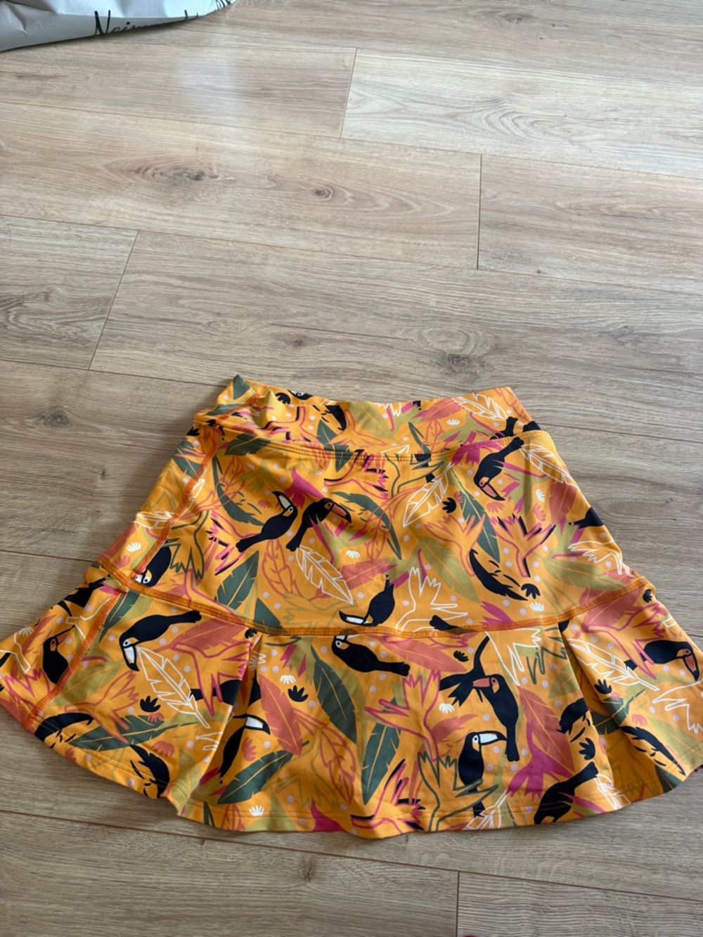 Dona Jo Tennis Skirt in Yellow Orange Tropical Toucan Print - Picture 2 of 3